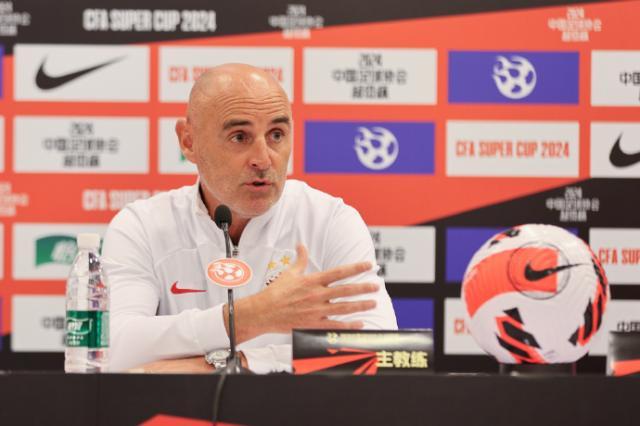 华体会APP官网-海港北上茹萨跟队有望复出 穆帅：有做客工体经验